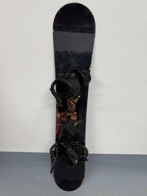 placa snowboard 24 seven theory L151cm