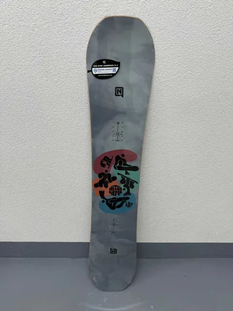 placa noua snowboard nitro ripper L132cm