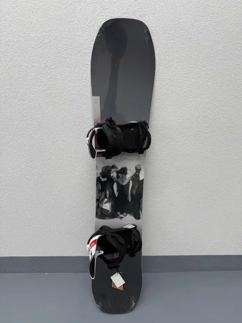 placa noua snowboard yes all-in L154cm