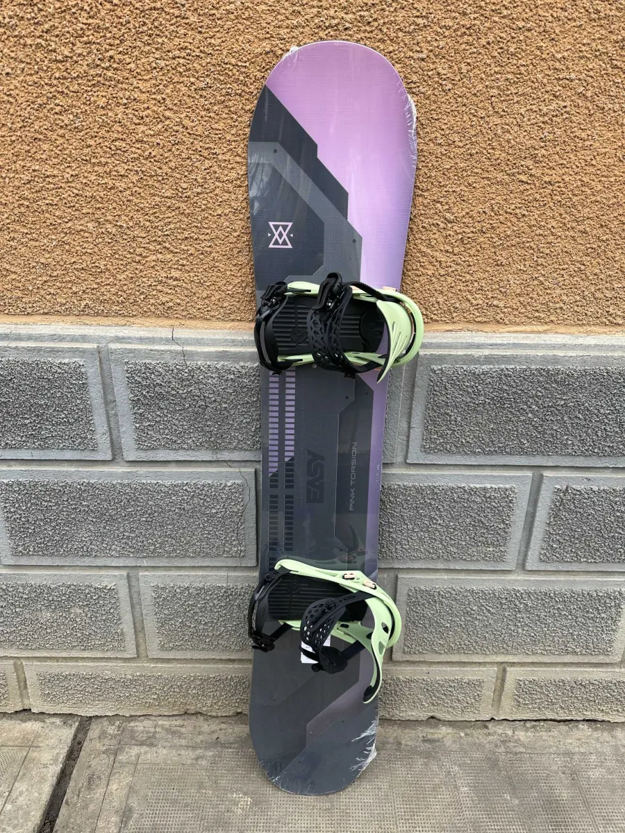 placa noua snowboard easy pink torsion L148cm