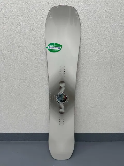 placa noua snowboard nitro optisym L142cm