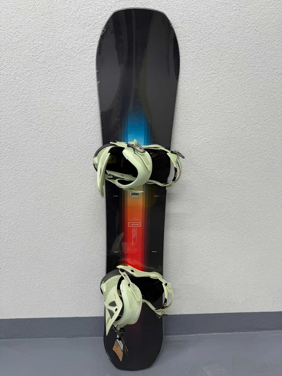 placa snowboard noua nitro team L152cm