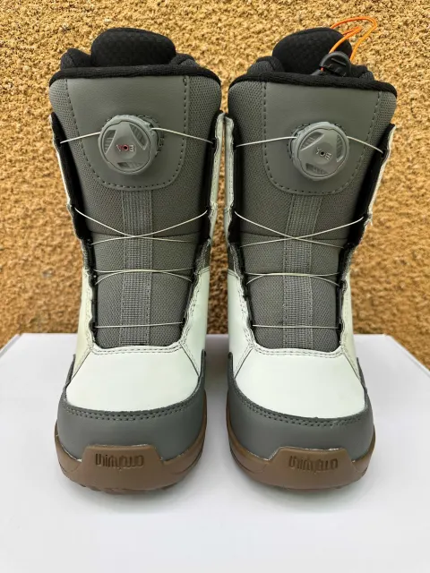 boots noi thirtytwo youth lashed boa santa cruz europa 34