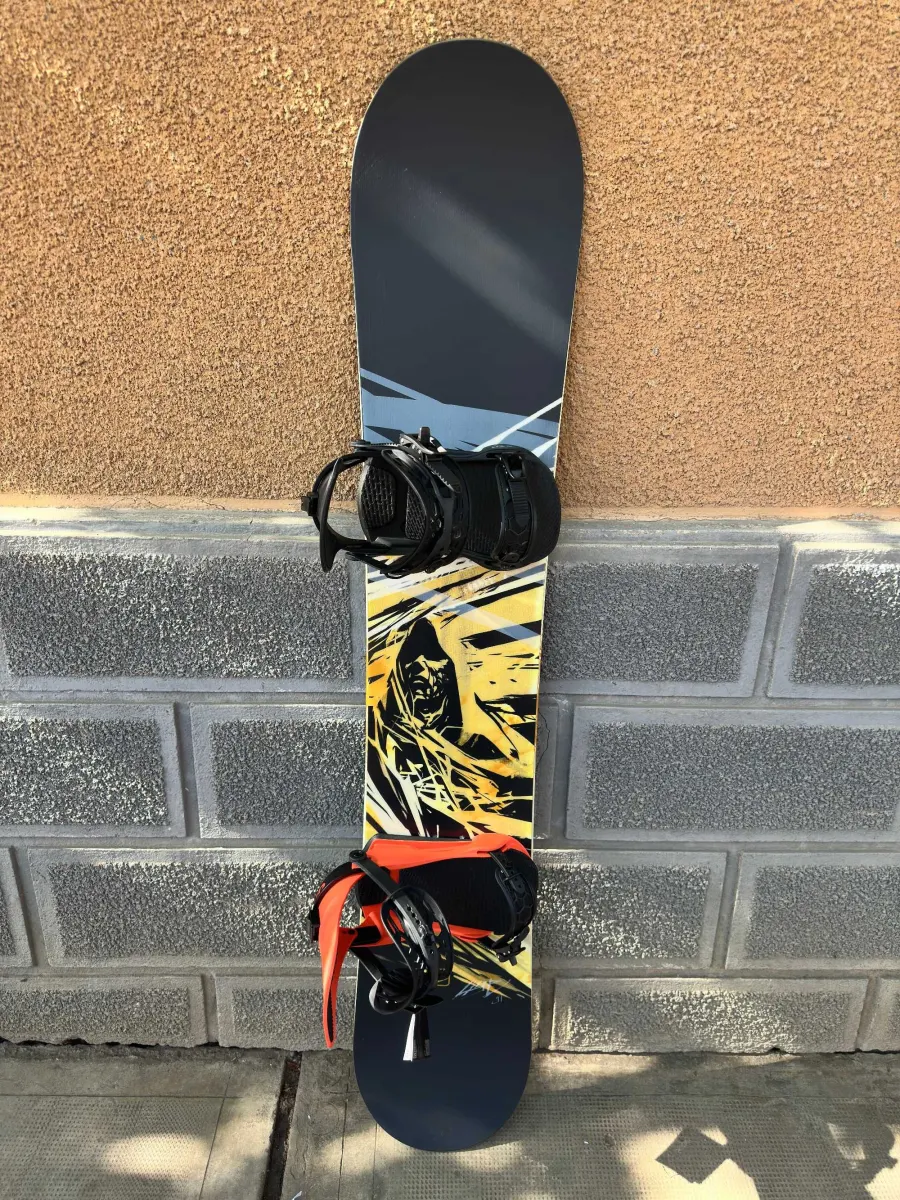 placa noua snowboard apo L157cm