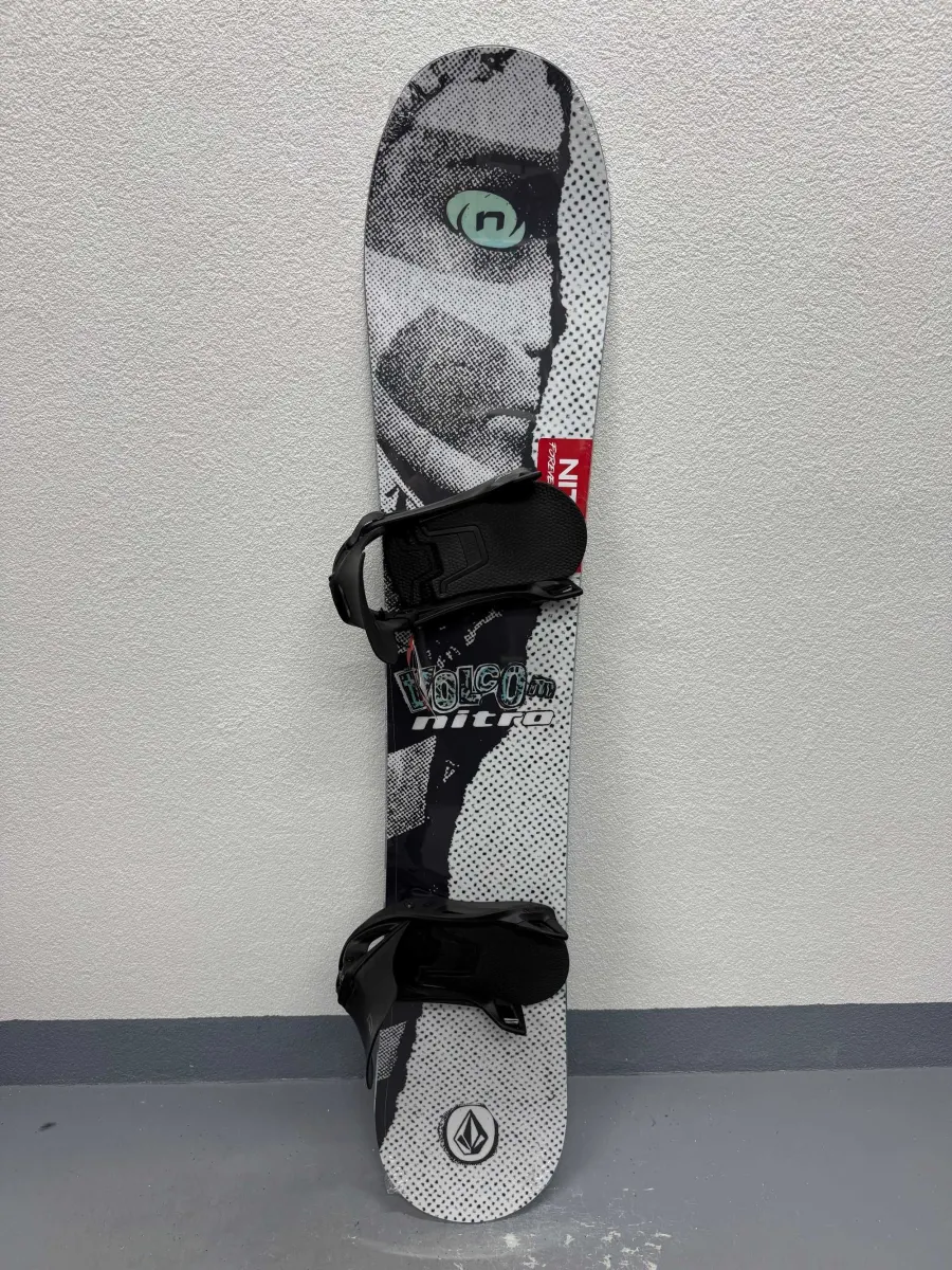 placa noua snowboard nitro alternator x volcom L160cm