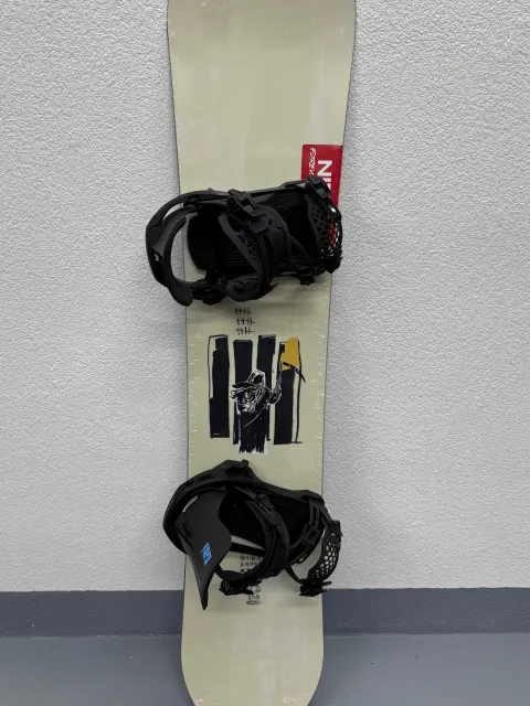 placa noua snowboard nitro t1 L158cm