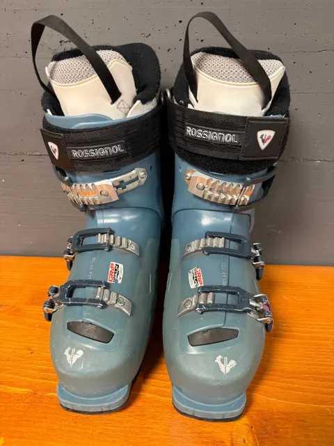 clapari rossignol kelia mondo 26,5-25,5-24,5 si 23,5 europa 41-39-38 si 36