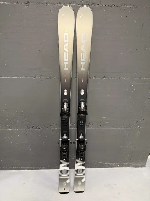 schi head real joy L158cm