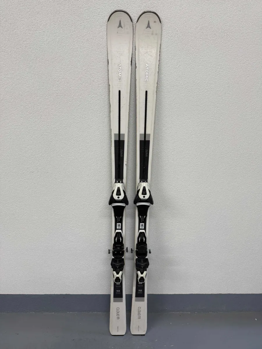 schi atomic cloud 11 L168cm