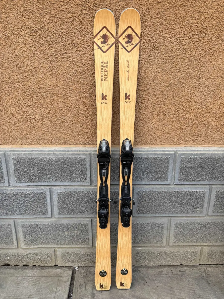 schi kustom skis L182cm