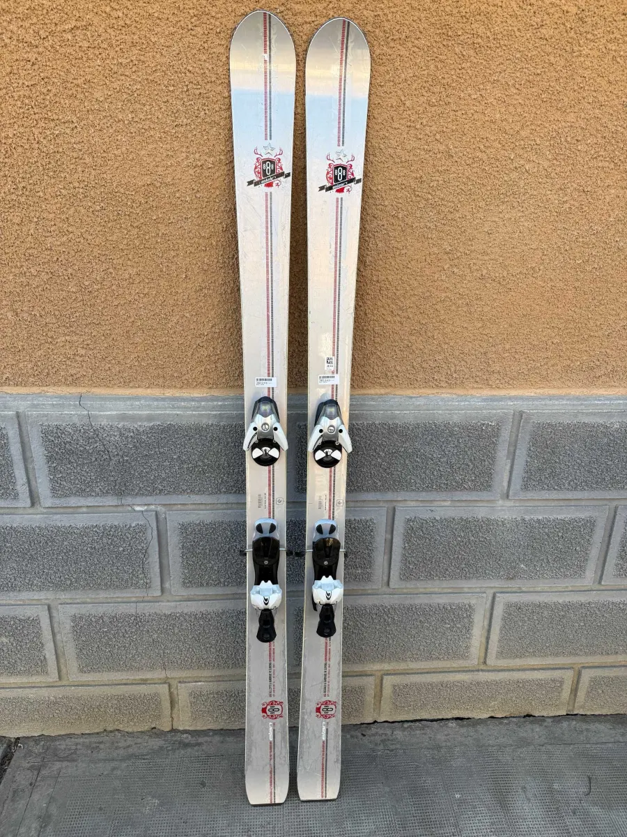 schi elan 888 L177cm