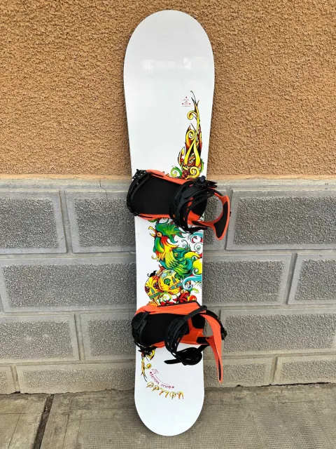 placa noua snowboard option kendra scarr L151cm
