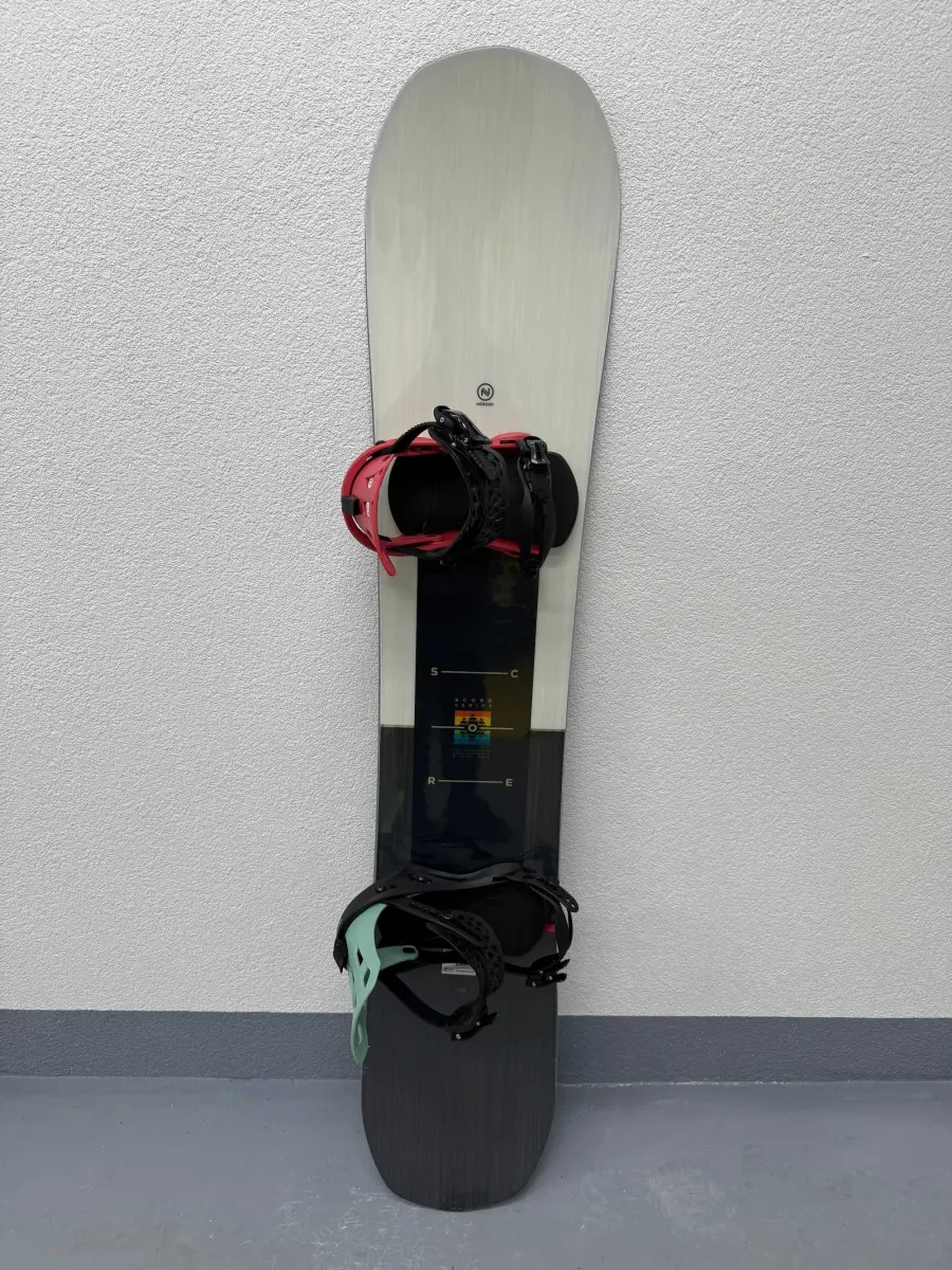 placa noua snowboard nidecker score series L156cm