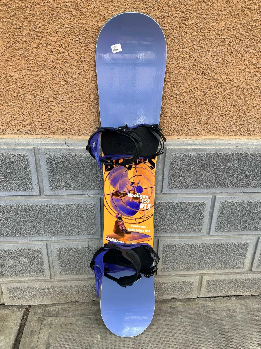 placa noua snowboard smokin hooligan dirt L152cm